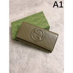 2023FW GUCCI Gucci long wallet as a Christmas gift