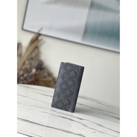 2023SS LOUIS VUITTON Louis Vuitton super popular latest bifold wallet 2023SS LOUIS VUITTON Louis Vuitton super popular latest bifold wallet