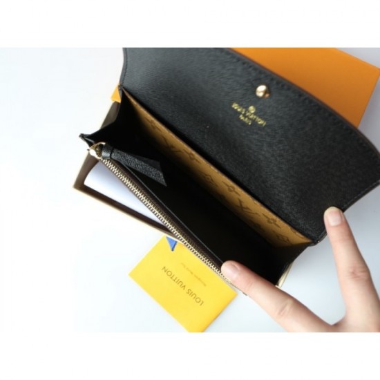 2023SS LOUIS VUITTON Louis Vuitton bright atmosphere long wallet 2023SS LOUIS VUITTON Louis Vuitton bright atmosphere long wallet