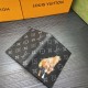 2023FW LOUIS VUITTON Must-see wonderful and elegant card case 2023FW LOUIS VUITTON Must-see wonderful and elegant card case