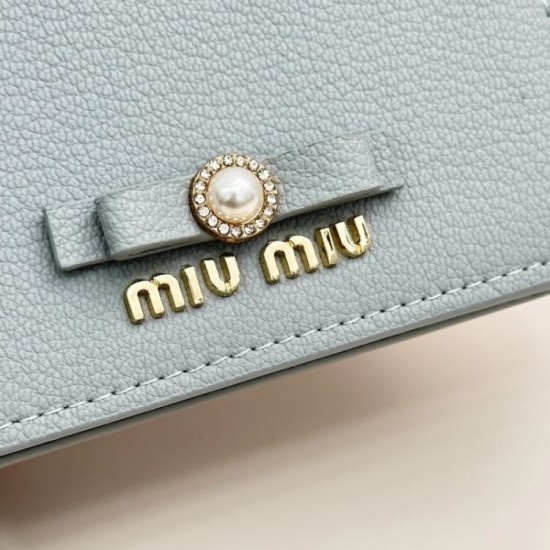 2023FW MIU MIU Miu Miu classic popular latest bi-fold wallet 2023FW MIU MIU Miu Miu classic popular latest bi-fold wallet