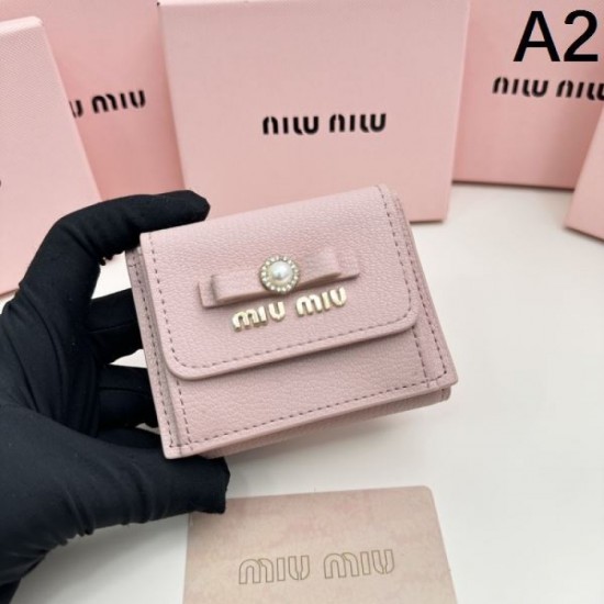 2023FW MIU MIU Miu Miu trendy tri-fold wallet 2023FW MIU MIU Miu Miu trendy tri-fold wallet