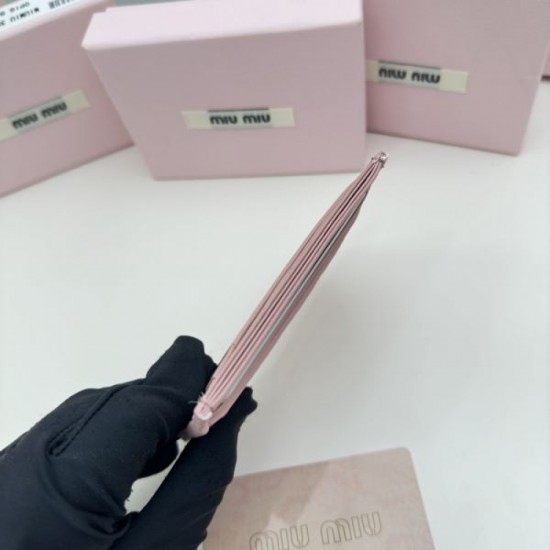 2023FW MIU MIU Miu Miu long lasting card case 2023FW MIU MIU Miu Miu long lasting card case