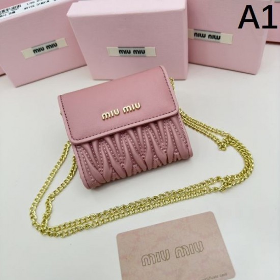 2023FW MIU MIU Miu Miu overwhelming approval rating coin bag 2023FW MIU MIU Miu Miu overwhelming approval rating coin bag