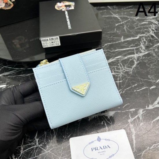 2023FW PRADA Prada A coveted brand bi-fold wallet that makes you feel good 2023FW PRADA Prada A coveted brand bi-fold wallet that makes you feel good