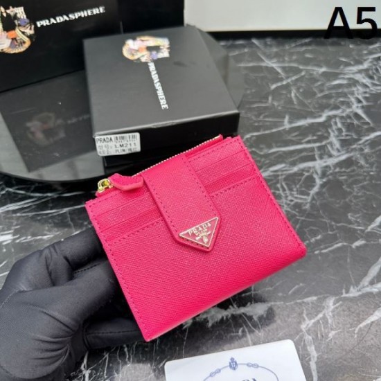 2023FW PRADA Prada A coveted brand bi-fold wallet that makes you feel good 2023FW PRADA Prada A coveted brand bi-fold wallet that makes you feel good