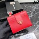 2023FW PRADA Prada A coveted brand bi-fold wallet that makes you feel good 2023FW PRADA Prada A coveted brand bi-fold wallet that makes you feel good