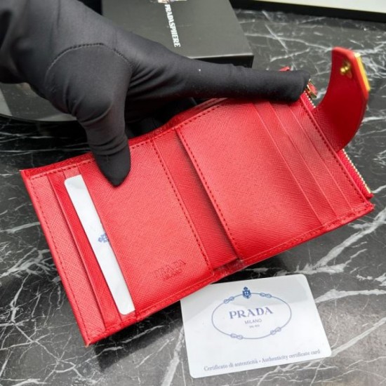 2023FW PRADA Prada A coveted brand bi-fold wallet that makes you feel good 2023FW PRADA Prada A coveted brand bi-fold wallet that makes you feel good