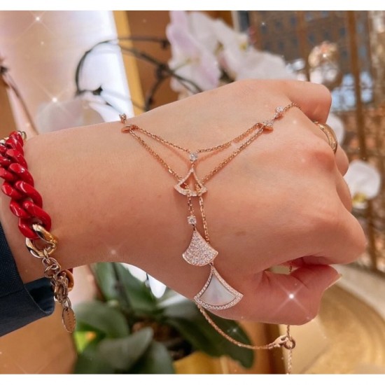2023SS necklace Spring and summer new work BVLGARI Bvlgari 2023SS necklace Spring and summer new work BVLGARI Bvlgari
