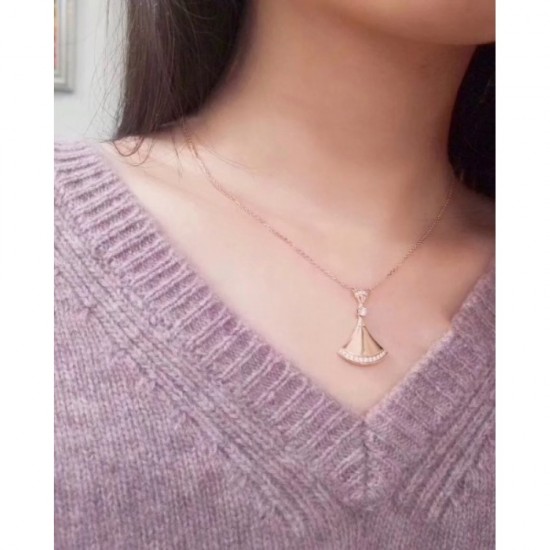 BVLGARI Bvlgari necklace 2023SS logo is beautiful BVLGARI Bvlgari necklace 2023SS logo is beautiful