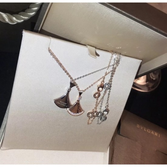 BVLGARI Bvlgari necklace 2023SS logo is beautiful BVLGARI Bvlgari necklace 2023SS logo is beautiful