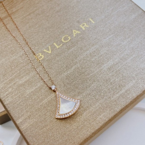 BVLGARI Bvlgari necklace 2023SS pre-order sale BVLGARI Bvlgari necklace 2023SS pre-order sale