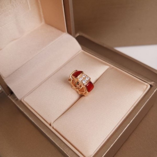 2023FW Necklace BVLGARI A gift to give 2023FW Necklace BVLGARI A gift to give