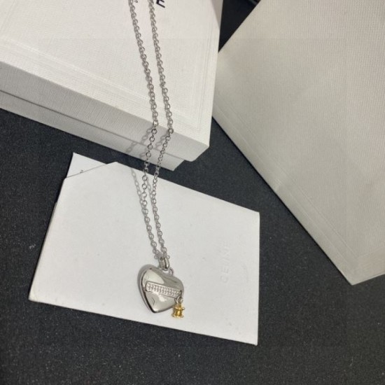 2023FW Necklace CELINE Overflowing with a mature impression 2023FW Necklace CELINE Overflowing with a mature impression