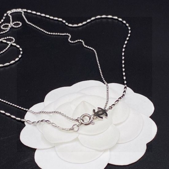 CHANEL CHANEL New winter 2023FW necklace that is sure to be a hit this season CHANEL CHANEL New winter 2023FW necklace that is sure to be a hit this season