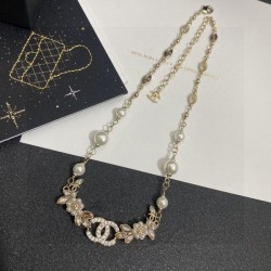 CHANEL Very wintery item 2023FW necklace