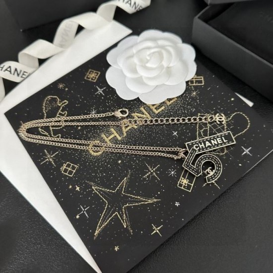 CHANEL 2023FW Necklace that is extremely practical for daily use CHANEL 2023FW Necklace that is extremely practical for daily use