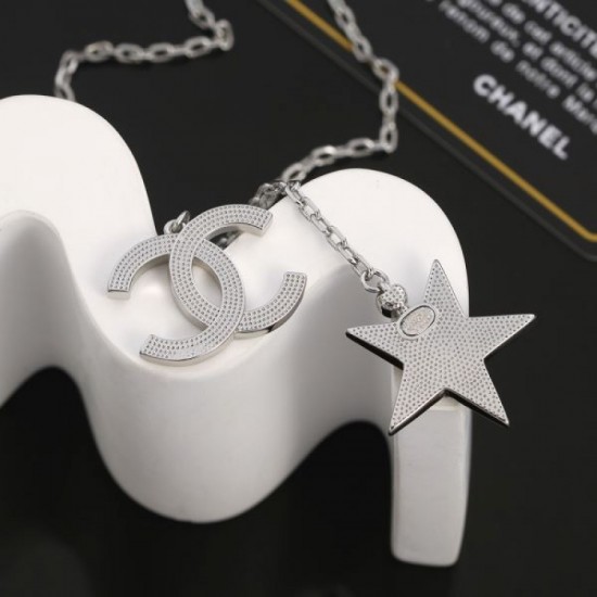 CHANEL CHANEL 2023FW necklace, which will be the latest trend this year CHANEL CHANEL 2023FW necklace, which will be the latest trend this year