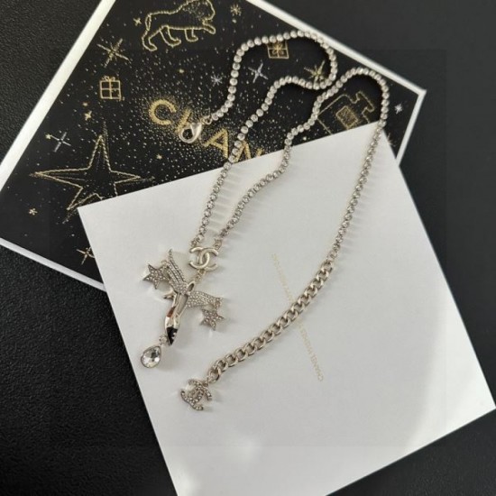 CHANEL Enjoy fashion in fall and winter 2023FW necklace CHANEL Enjoy fashion in fall and winter 2023FW necklace