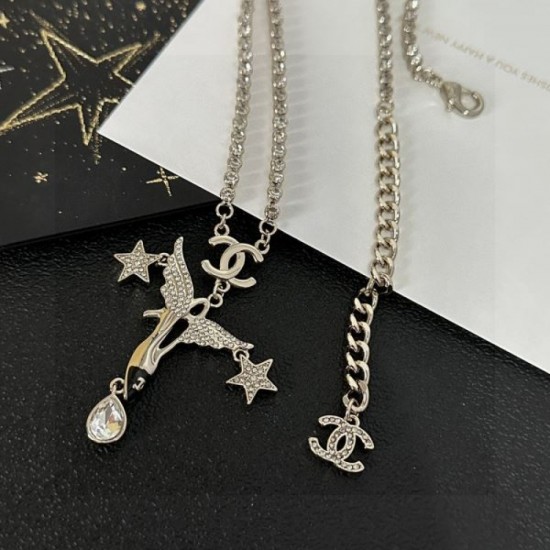 CHANEL Enjoy fashion in fall and winter 2023FW necklace CHANEL Enjoy fashion in fall and winter 2023FW necklace