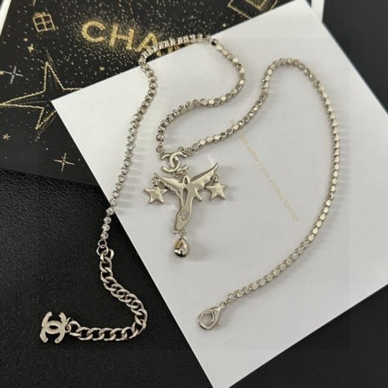 CHANEL Enjoy fashion in fall and winter 2023FW necklace CHANEL Enjoy fashion in fall and winter 2023FW necklace