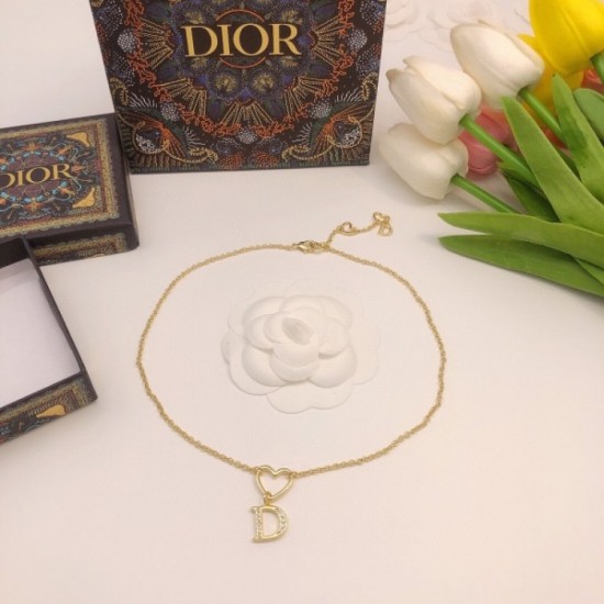 2023SS necklace It is bargain DIOR Dior because it is this season 2023SS necklace It is bargain DIOR Dior because it is this season