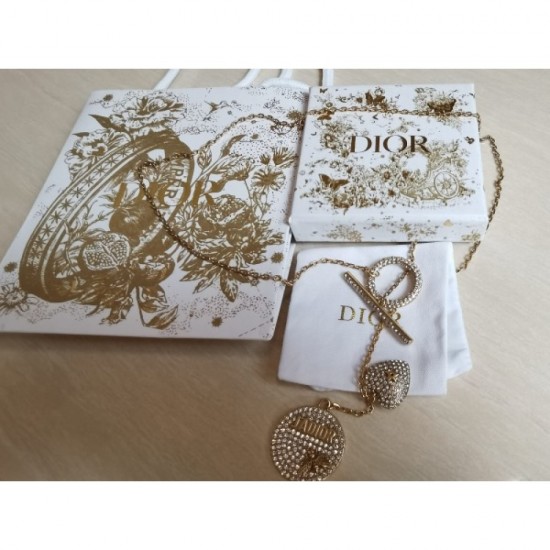 2023SS necklace Model DIOR Dior which is quite popular in Japan 2023SS necklace Model DIOR Dior which is quite popular in Japan