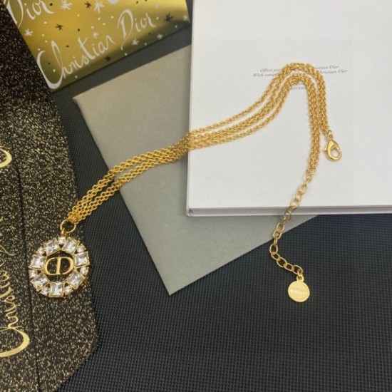 DIOR Dior necklace 2023SS ends as soon as sold out First come first served DIOR Dior necklace 2023SS ends as soon as sold out First come first served