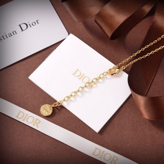 DIOR Dior necklace 2023SS Color perfect for early spring DIOR Dior necklace 2023SS Color perfect for early spring