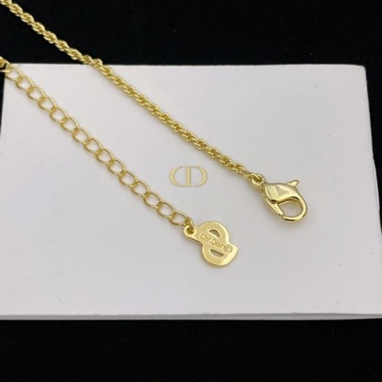 DIOR Dior New 2023FW necklace that has been featured in many magazines DIOR Dior New 2023FW necklace that has been featured in many magazines