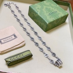 2023FW Necklace GUCCI Gucci looks cool