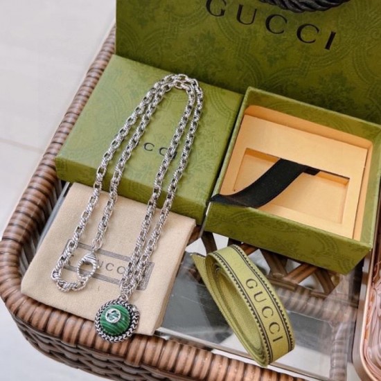 GUCCI 2023FW necklace loved by celebrities and entertainers GUCCI 2023FW necklace loved by celebrities and entertainers