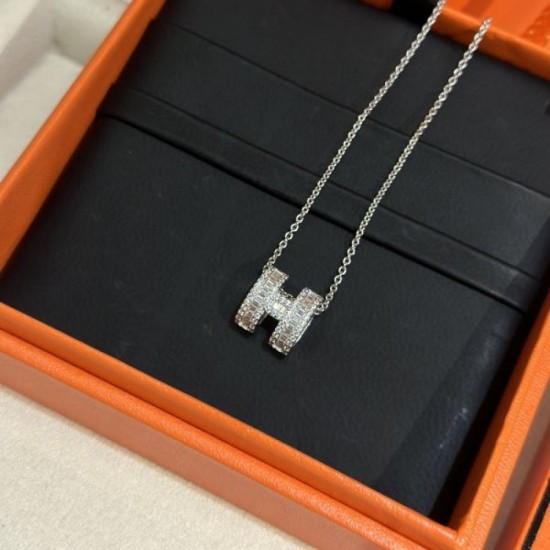 2023FW Necklace HERMES Make a cool impression 2023FW Necklace HERMES Make a cool impression