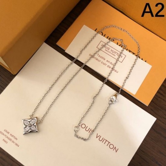 LOUIS VUITTON Limited quantity sale 2023FW necklace LOUIS VUITTON Limited quantity sale 2023FW necklace