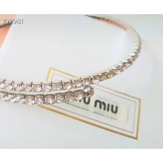 2023SS necklace very difficult to obtain MIU MIU Miu Miu 2023SS necklace very difficult to obtain MIU MIU Miu Miu