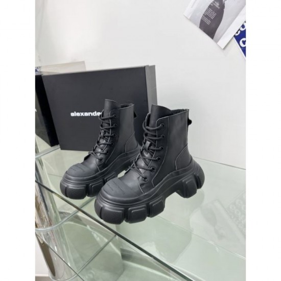 New fall/winter boots almost sold out 2023FW ALEXANDER WANG Alexander Wang New fall/winter boots almost sold out 2023FW ALEXANDER WANG Alexander Wang