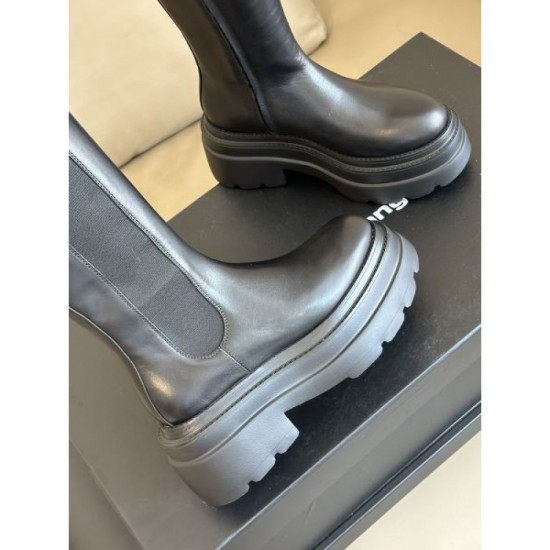 Boots with a strong sense of neatness 2023FW ALEXANDER WANG Alexander Wang Boots with a strong sense of neatness 2023FW ALEXANDER WANG Alexander Wang