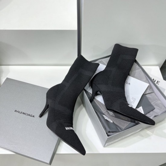 Boots to buy this fall 2023FW BALENCIAGA Balenciaga Boots to buy this fall 2023FW BALENCIAGA Balenciaga