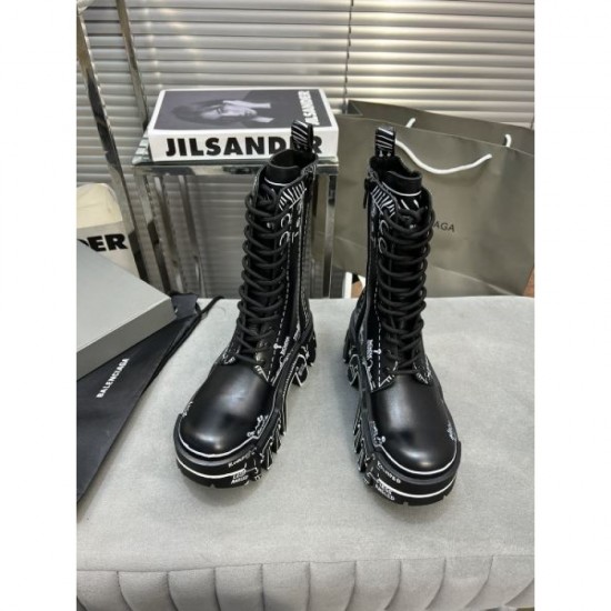 Boots used by many celebrities 2023FW BALENCIAGA Balenciaga Boots used by many celebrities 2023FW BALENCIAGA Balenciaga