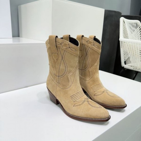 Trendy boots you definitely want to keep in mind 2023FW CELINE Trendy boots you definitely want to keep in mind 2023FW CELINE