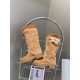 CELINE 2023FW boots that are useful during the change of seasons CELINE 2023FW boots that are useful during the change of seasons