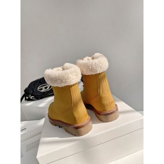 CELINE Eye-catching style this winter 2023FW boots CELINE Eye-catching style this winter 2023FW boots