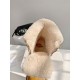 CELINE Eye-catching style this winter 2023FW boots CELINE Eye-catching style this winter 2023FW boots