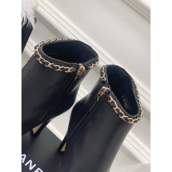 CHANEL Chanel boots 2023AW Dressed with a clean impression CHANEL Chanel boots 2023AW Dressed with a clean impression