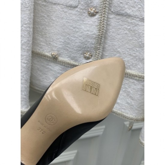 CHANEL Chanel boots 2023AW Dressed with a clean impression CHANEL Chanel boots 2023AW Dressed with a clean impression