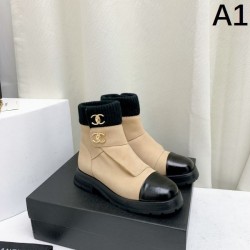 Design boots perfect for everyday use 2023FW CHANEL CHANEL