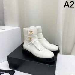 Design boots perfect for everyday use 2023FW CHANEL CHANEL