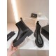 Simple boots that enhance your style 2023FW CHANEL CHANEL Simple boots that enhance your style 2023FW CHANEL CHANEL