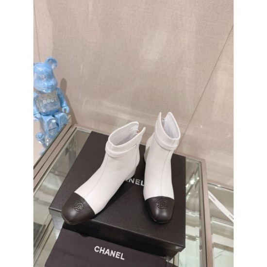 This season's style is to incorporate it into your clothing Boots 2023FW CHANEL CHANEL This season's style is to incorporate it into your clothing Boots 2023FW CHANEL CHANEL