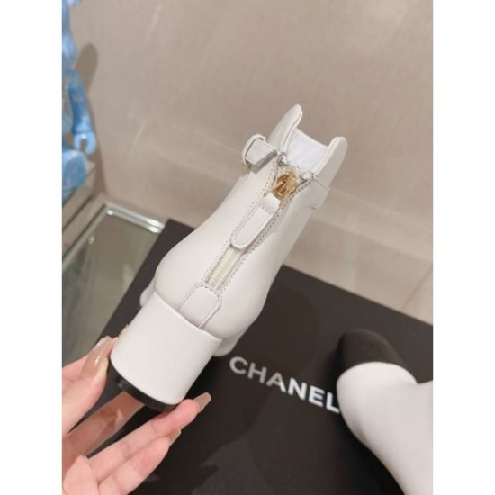 This season's style is to incorporate it into your clothing Boots 2023FW CHANEL CHANEL This season's style is to incorporate it into your clothing Boots 2023FW CHANEL CHANEL